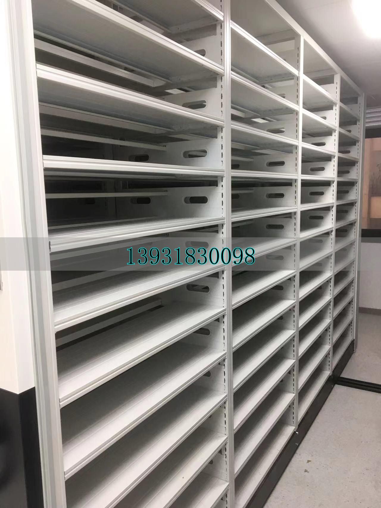 办公室手动密集柜怎么选 空间翻倍技巧