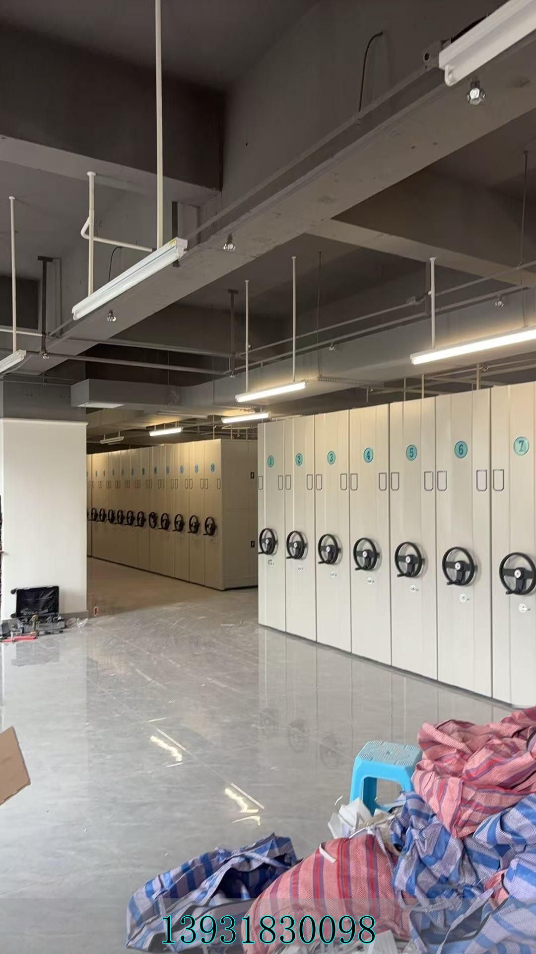 手动密集架_手摇式密集架_手动密集架标准